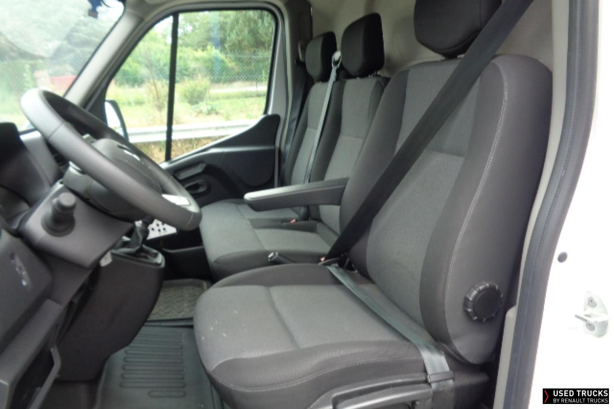 Renault Master 125