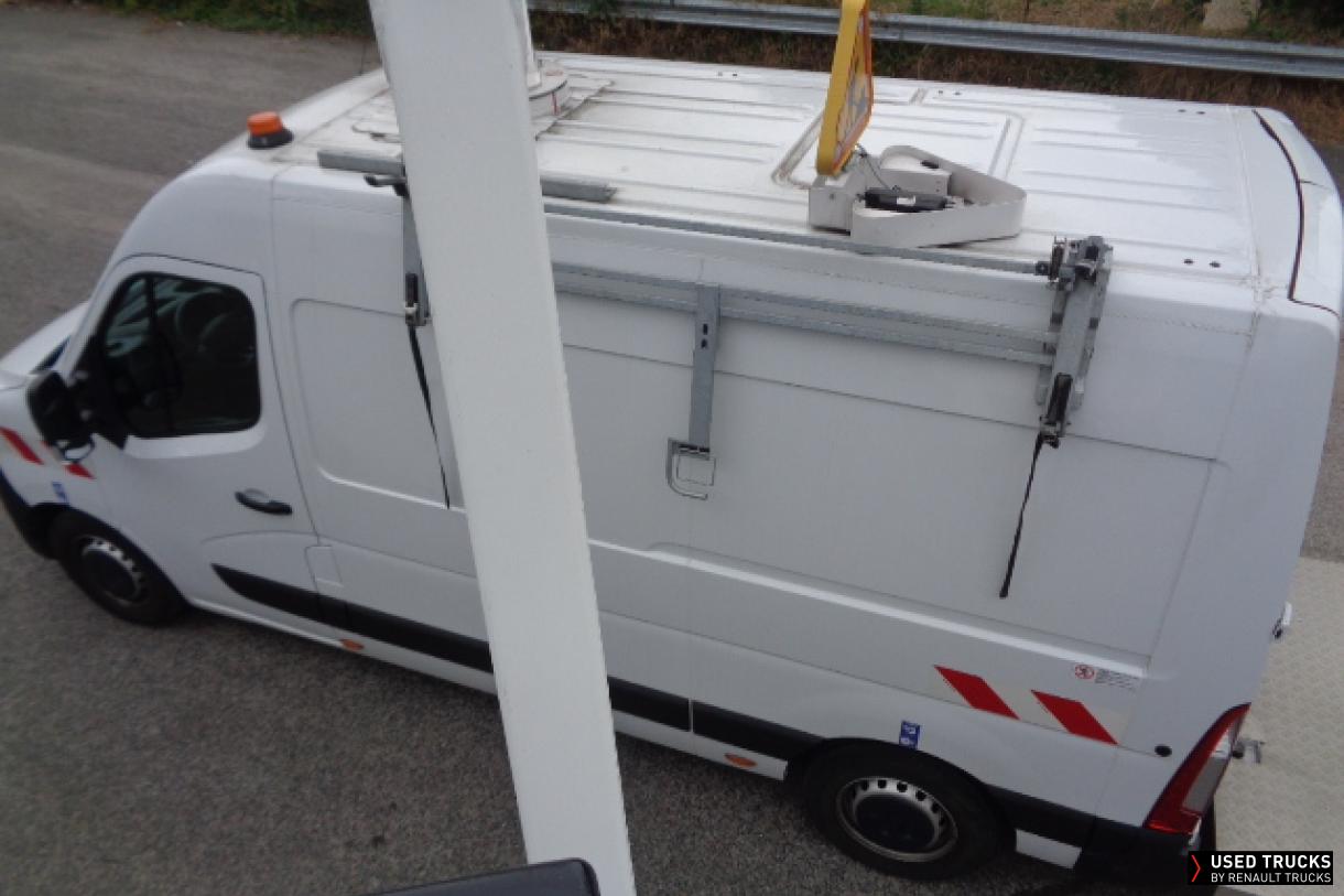 Renault Master 125