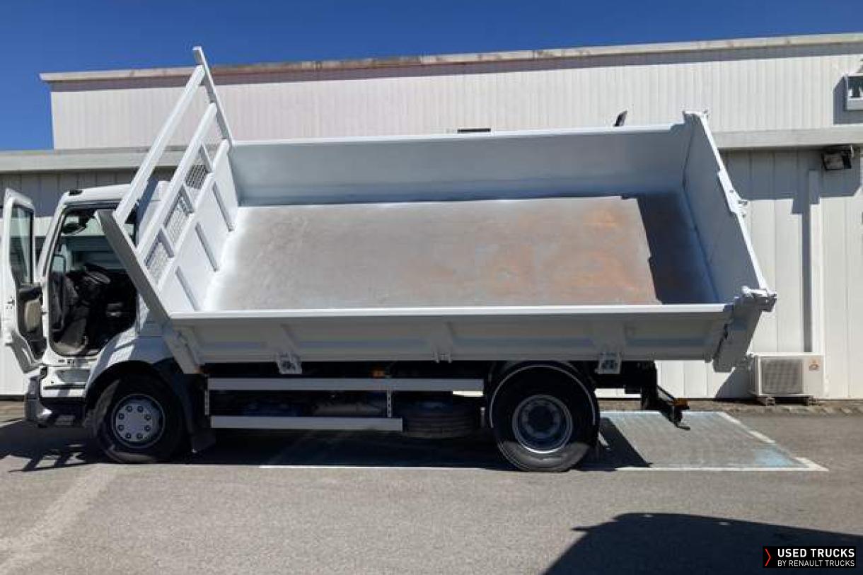 Renault Trucks Midlum
                                            220