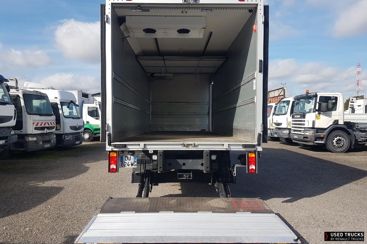 Renault Trucks D 210