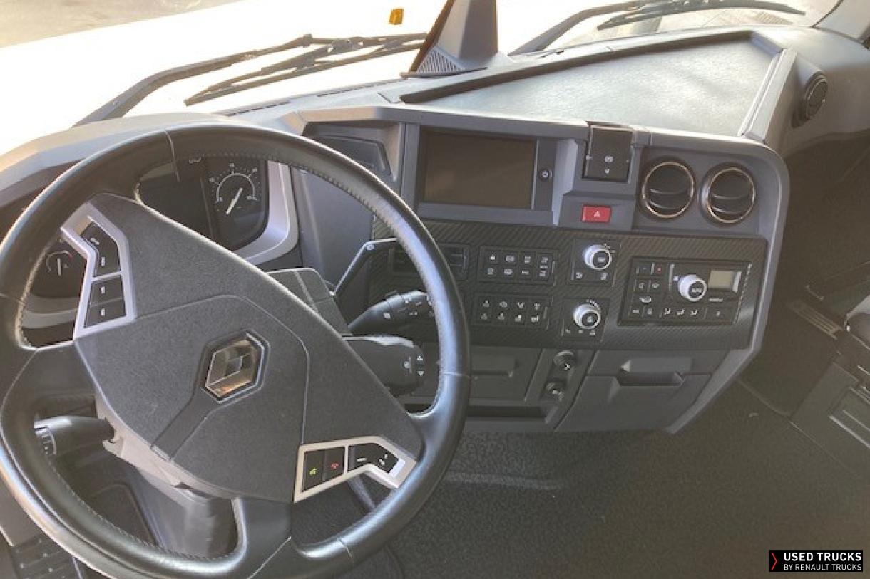 Renault Trucks T High 440