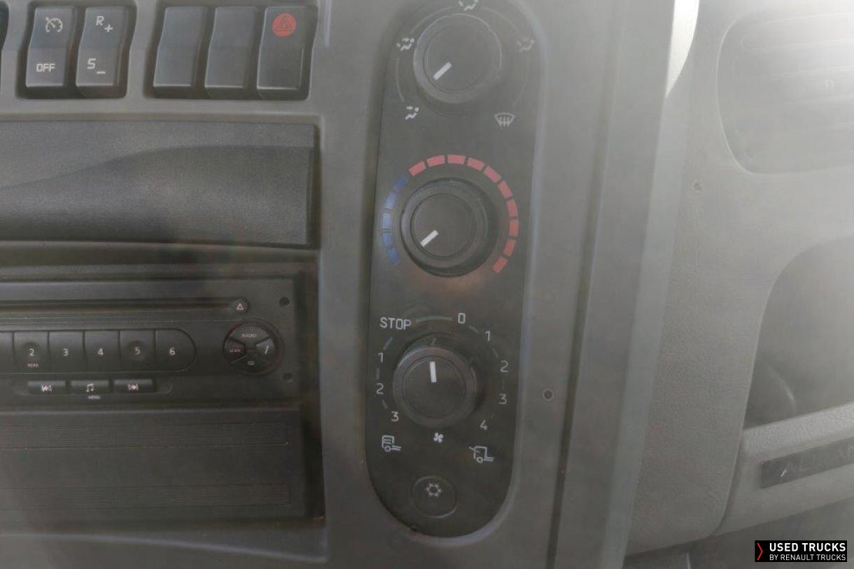 Renault Trucks Midlum 220