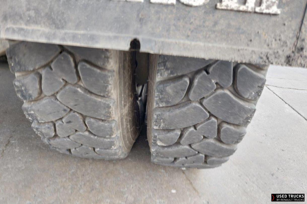 Renault Trucks KERAX 520