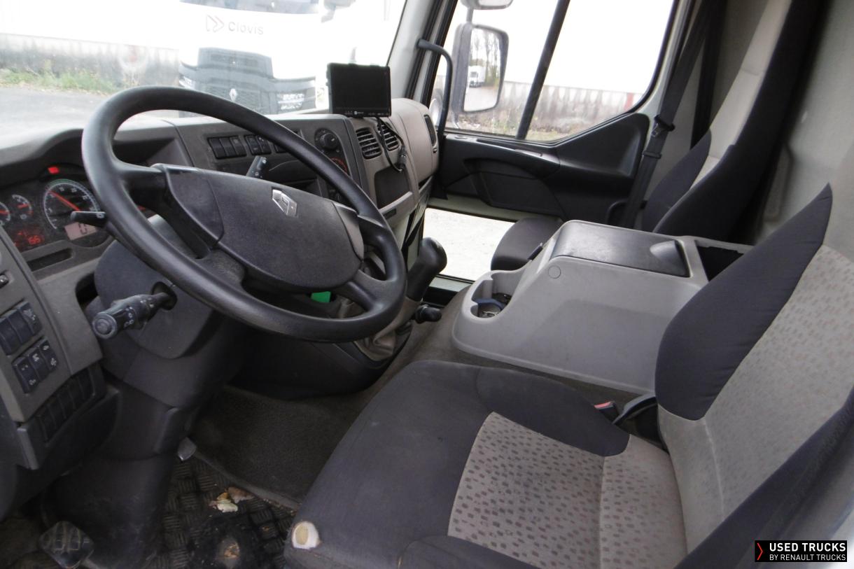 Renault Trucks Midlum 220