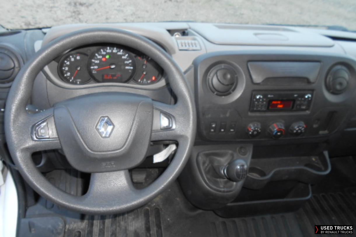 Renault Trucks Master 165