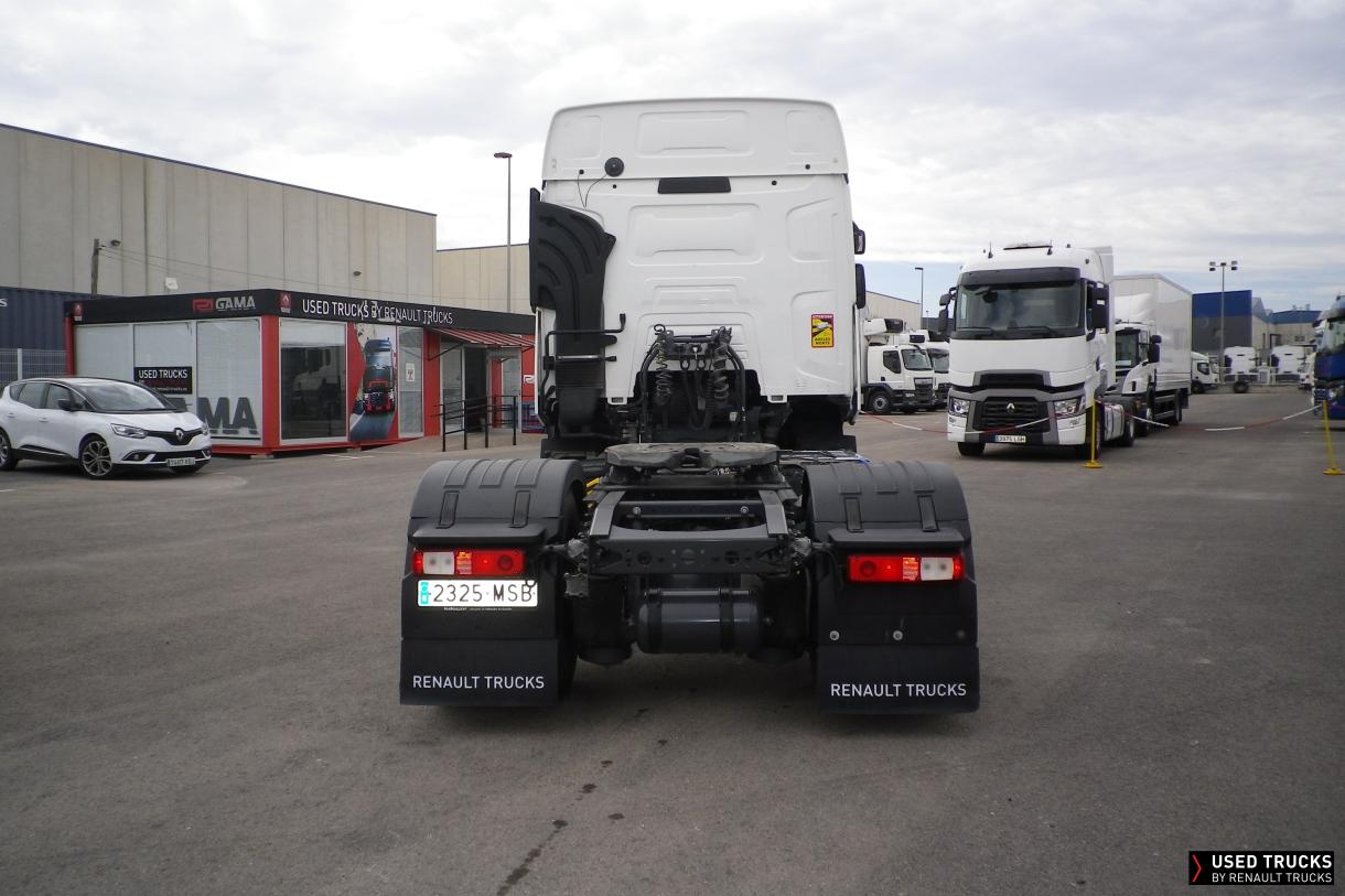 Renault Trucks T 440