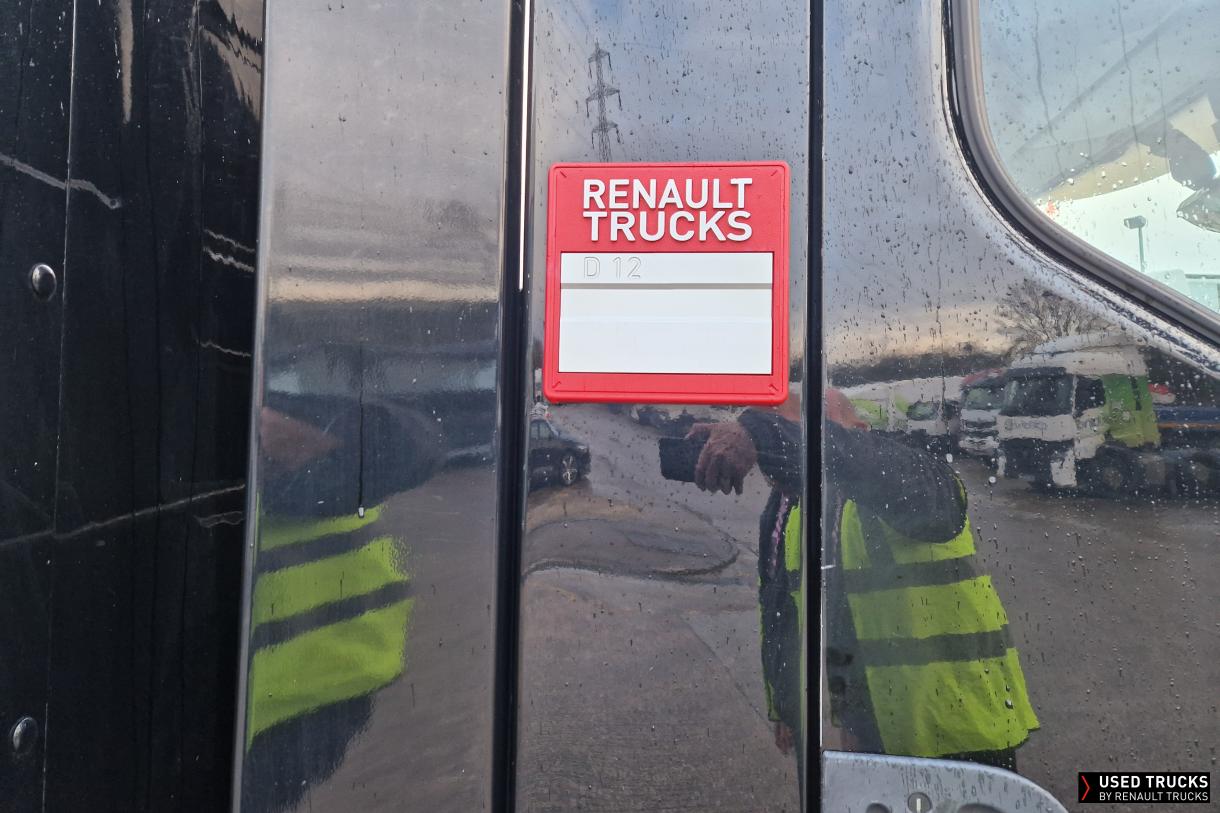Renault Trucks D 240