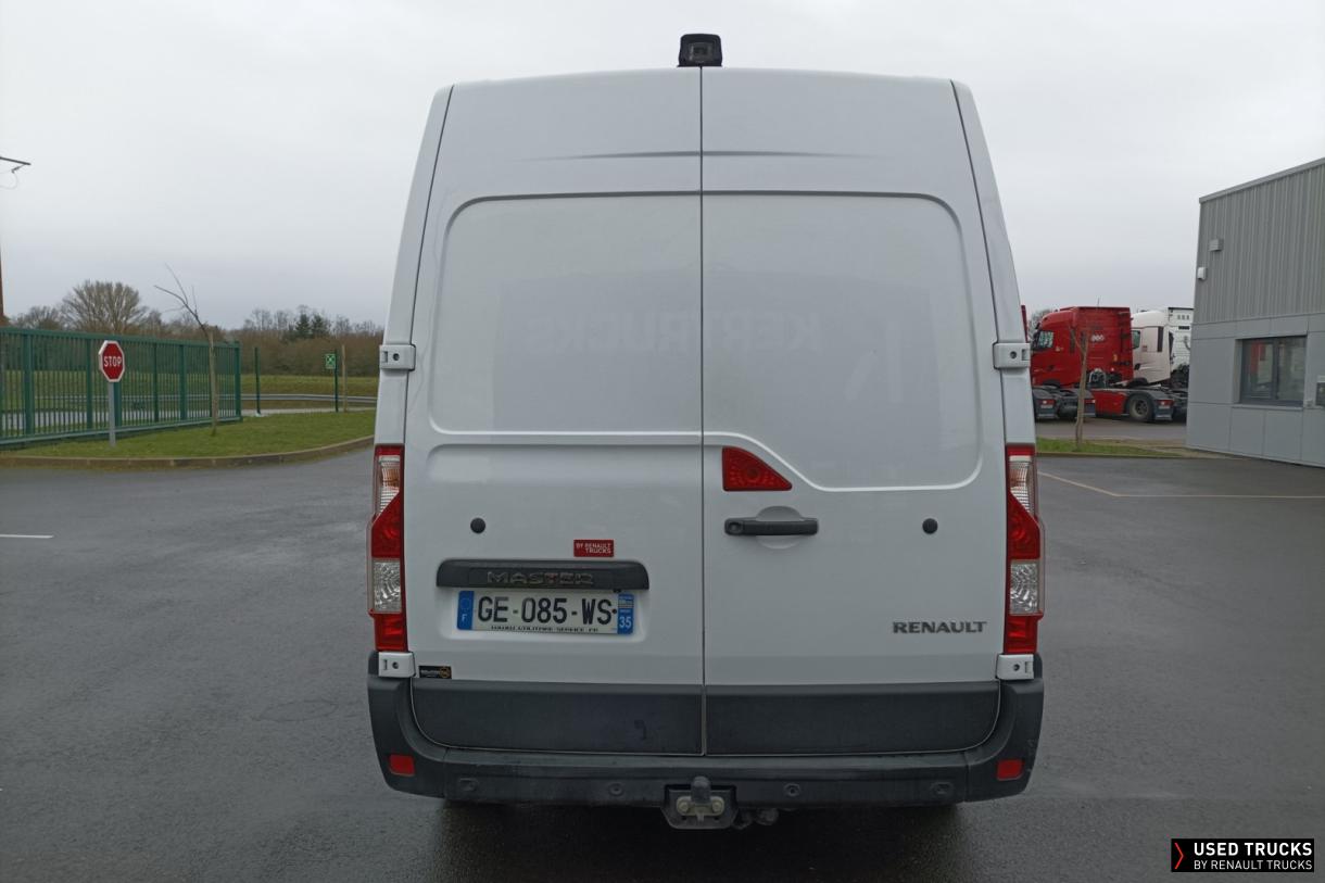 Renault Trucks Master 
