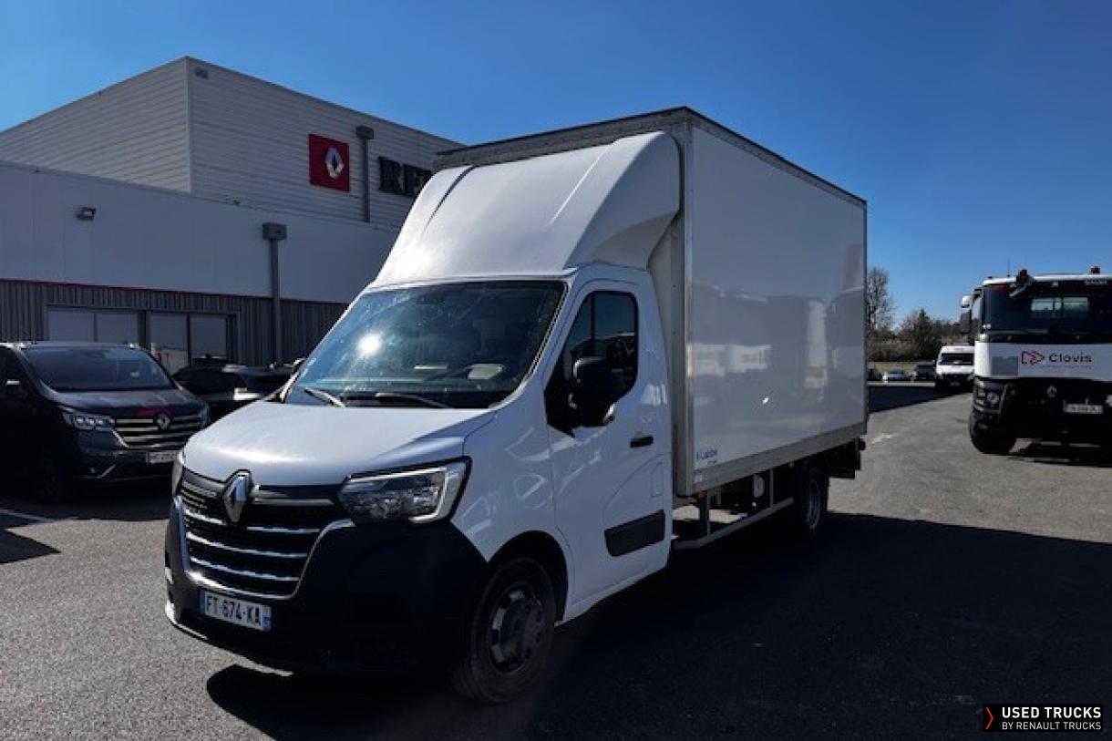 Renault Master 145