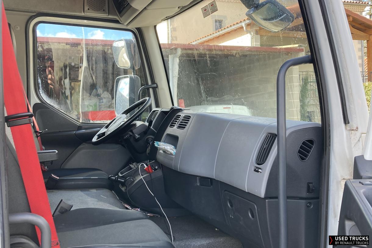 Renault Trucks D 210