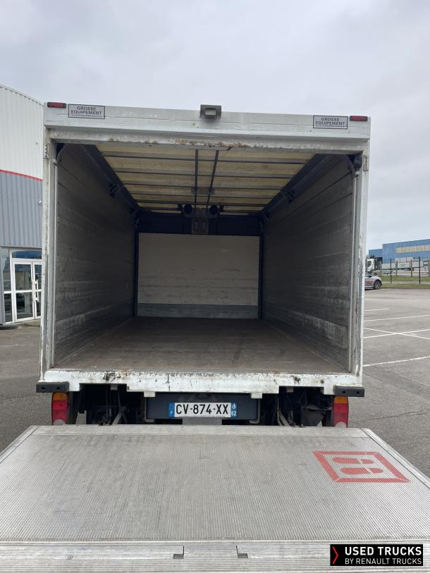 Renault Trucks Midlum 180
