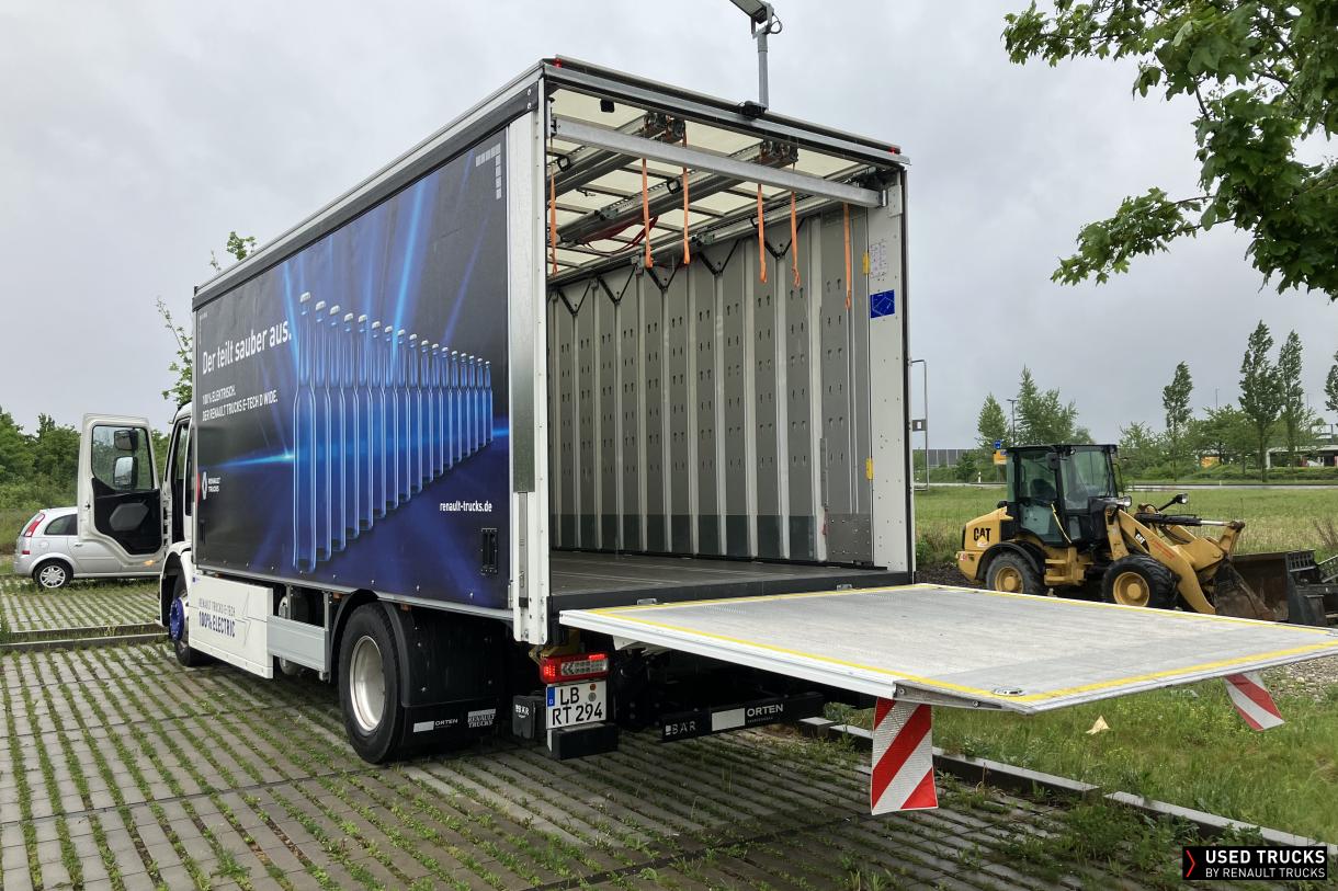 Renault Trucks D Wide 