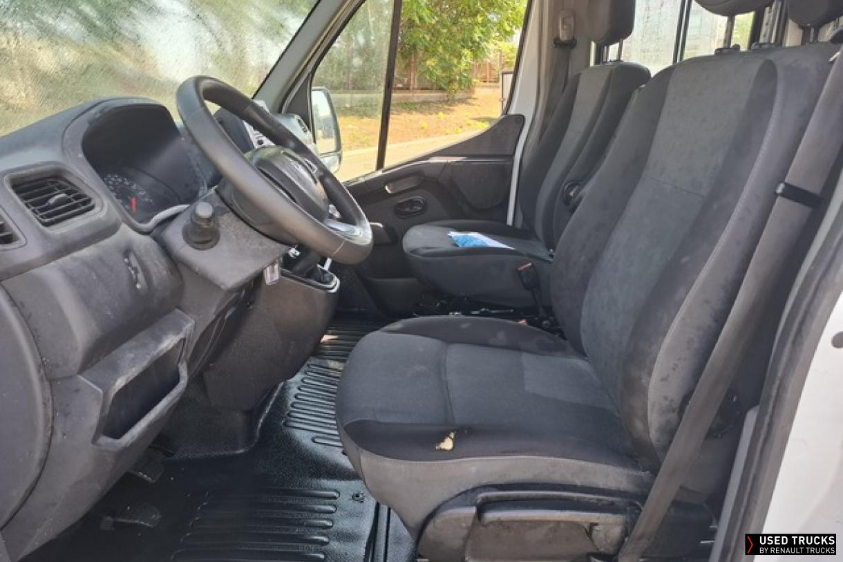 Renault Trucks Master 130