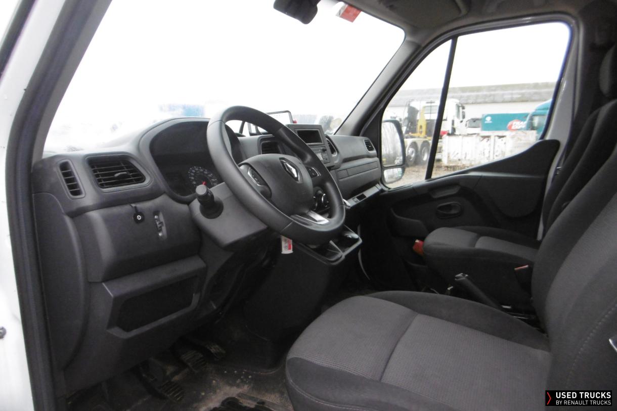 Renault Trucks Master 145