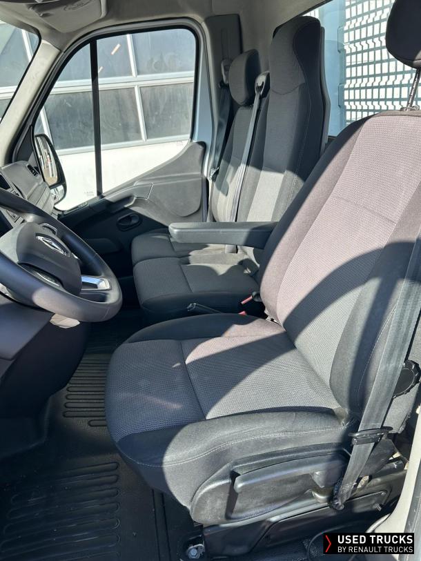 Renault Master 130