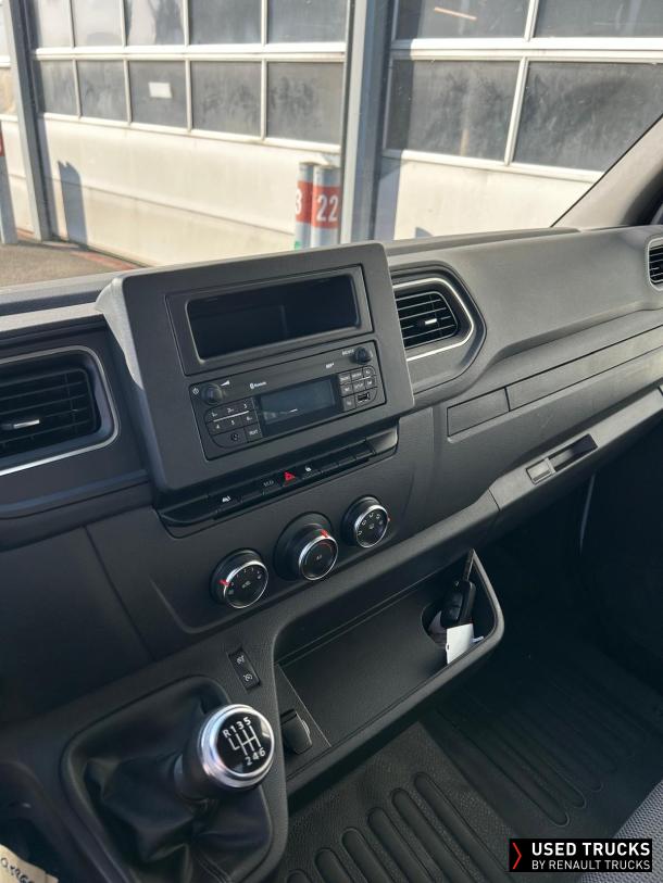 Renault Master 130