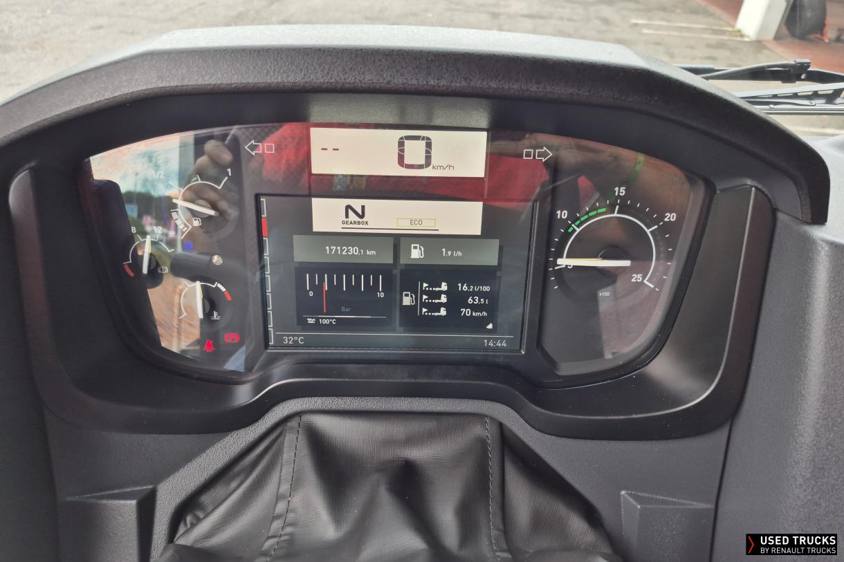 Renault Trucks T 520