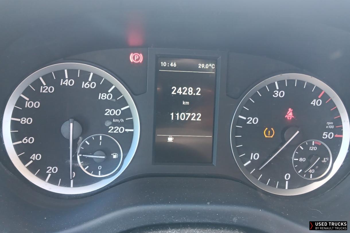 Mercedes-Benz Vito 
