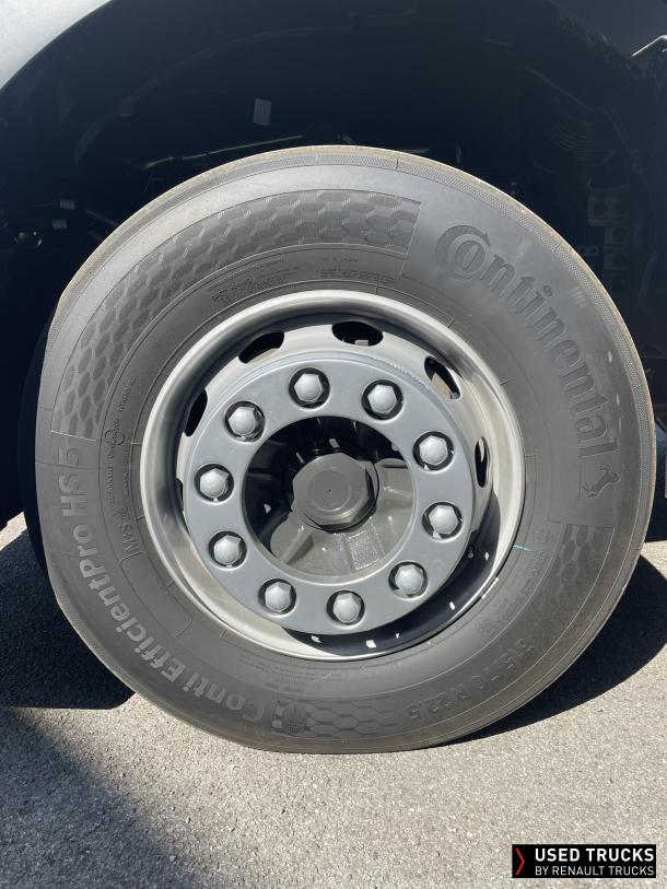 Renault Trucks T High 