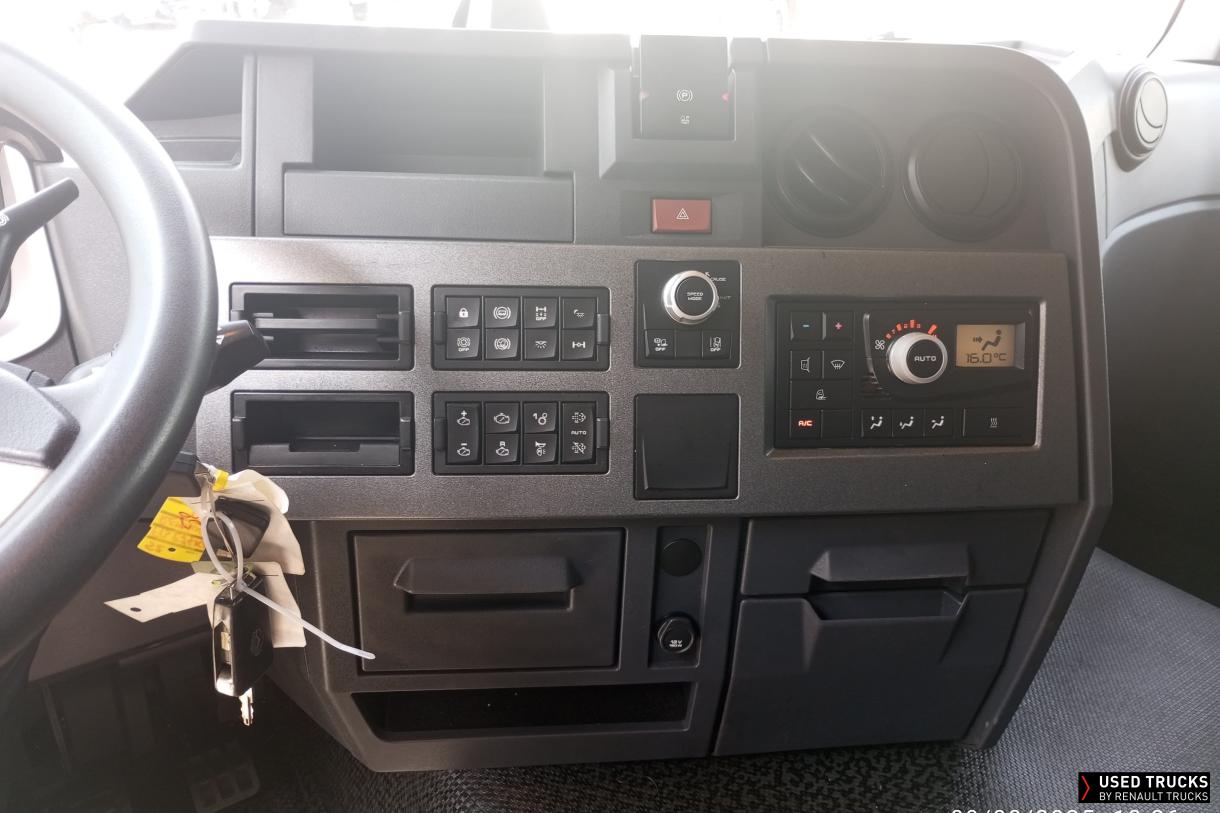 Renault Trucks T 440