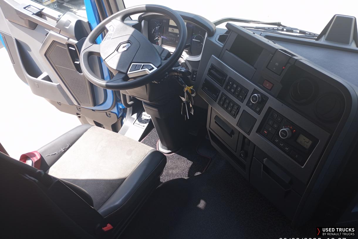 Renault Trucks T 440