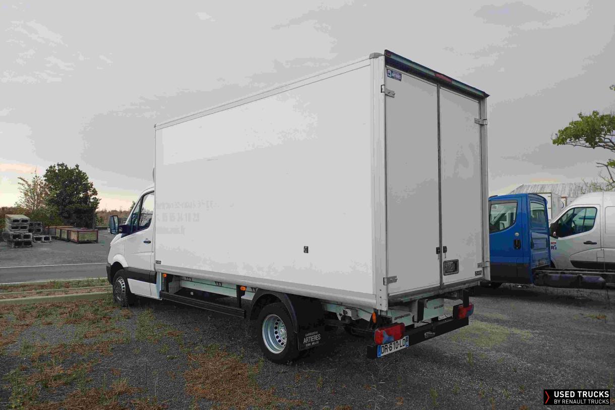 Mercedes-Benz Sprinter 130