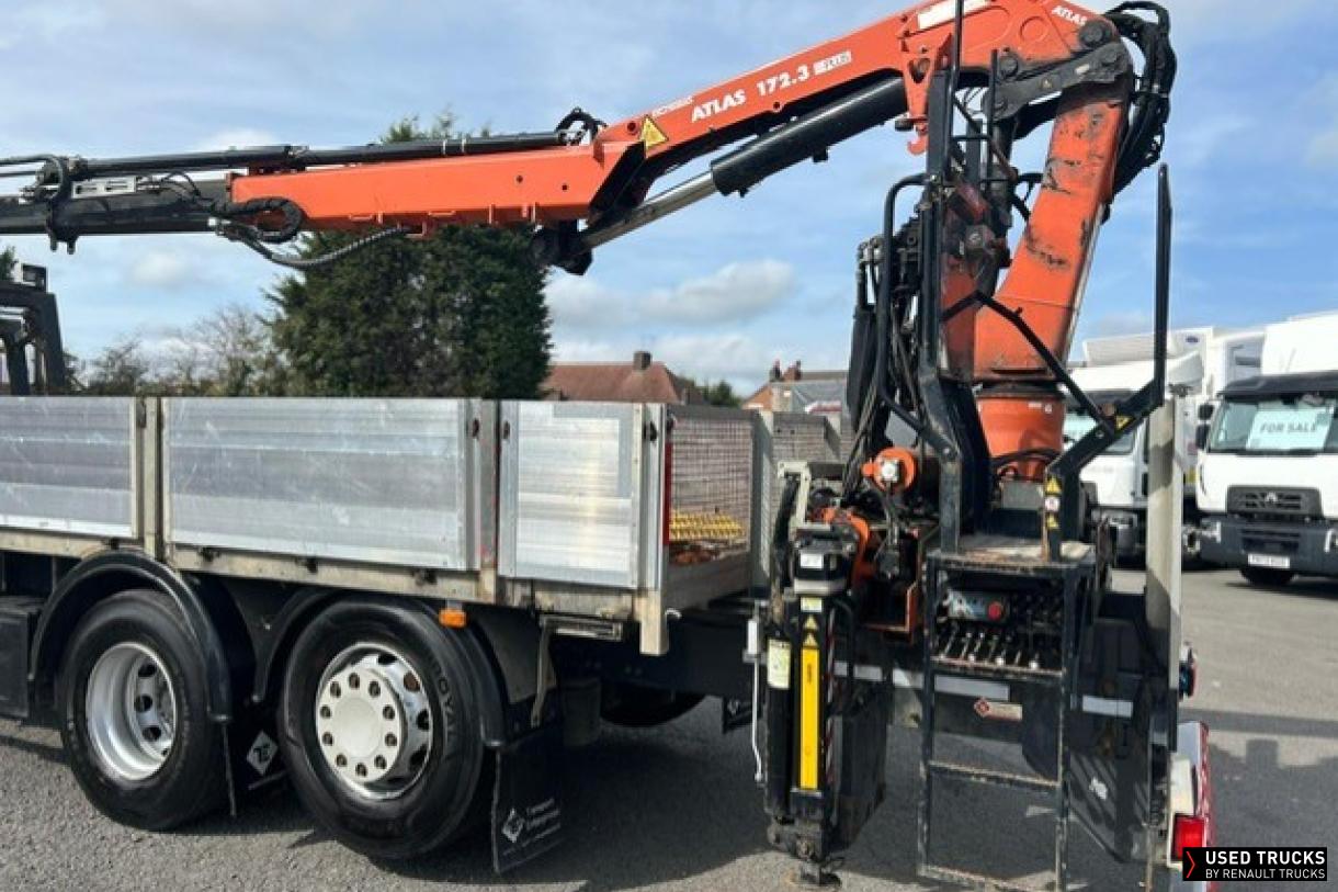 Renault Trucks D Wide 320