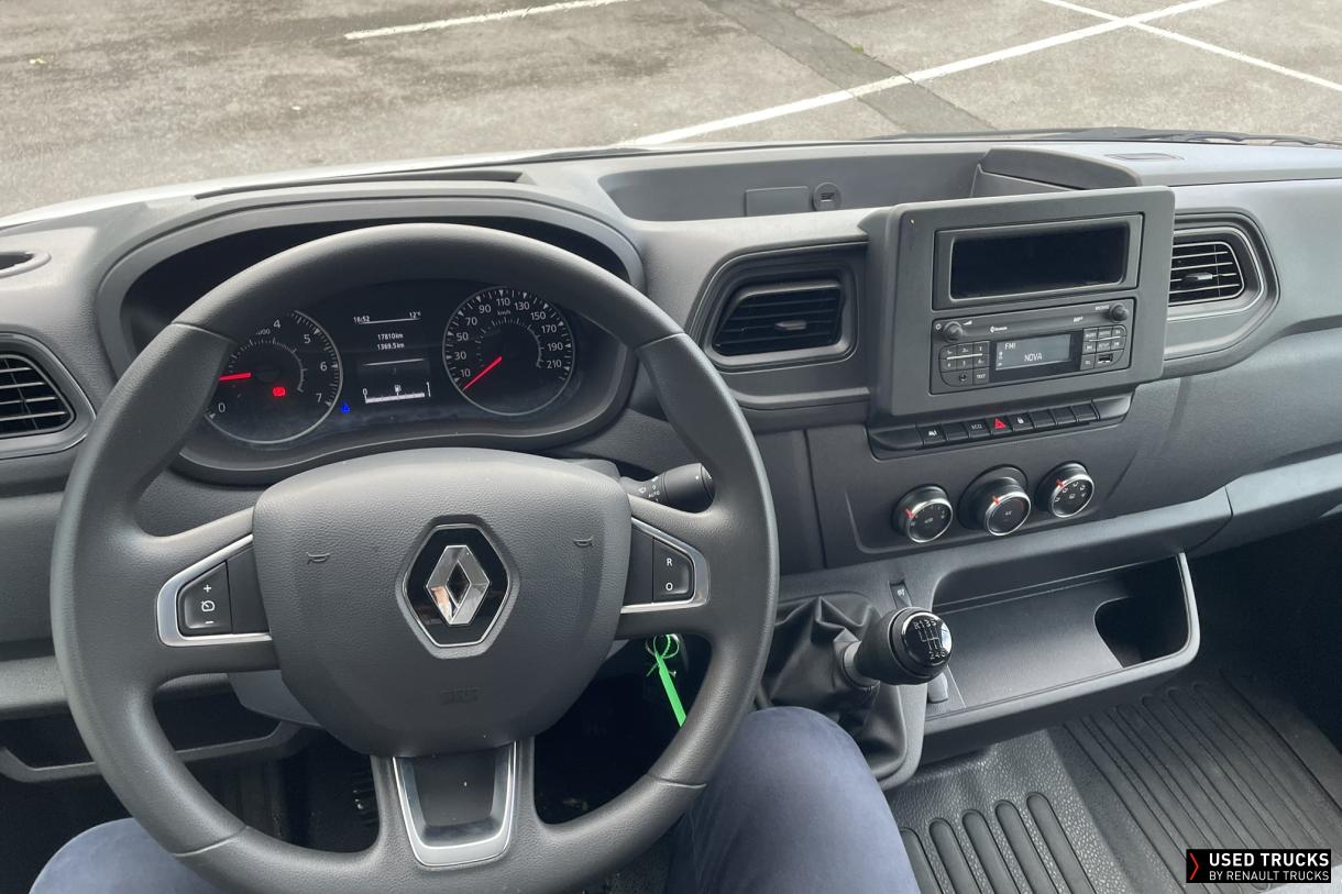Renault Trucks Master 135