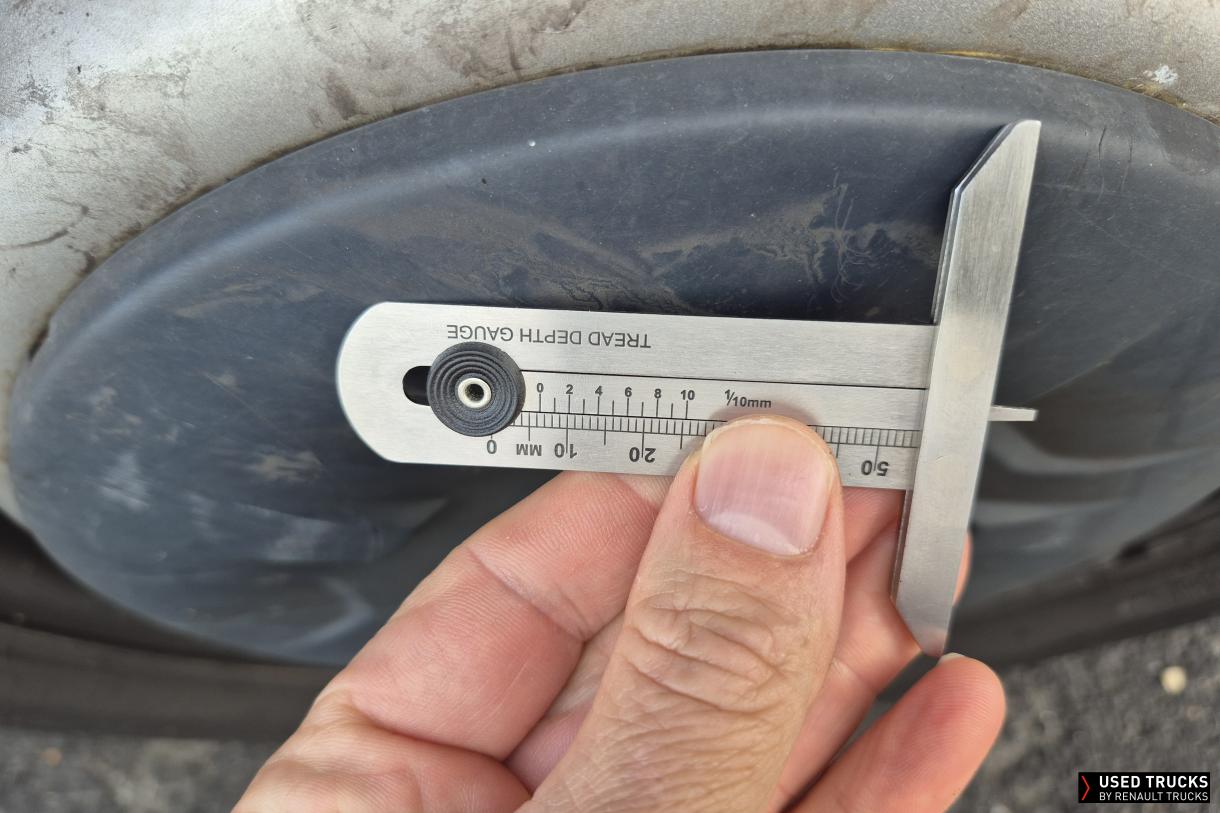 Renault Trucks Master 135