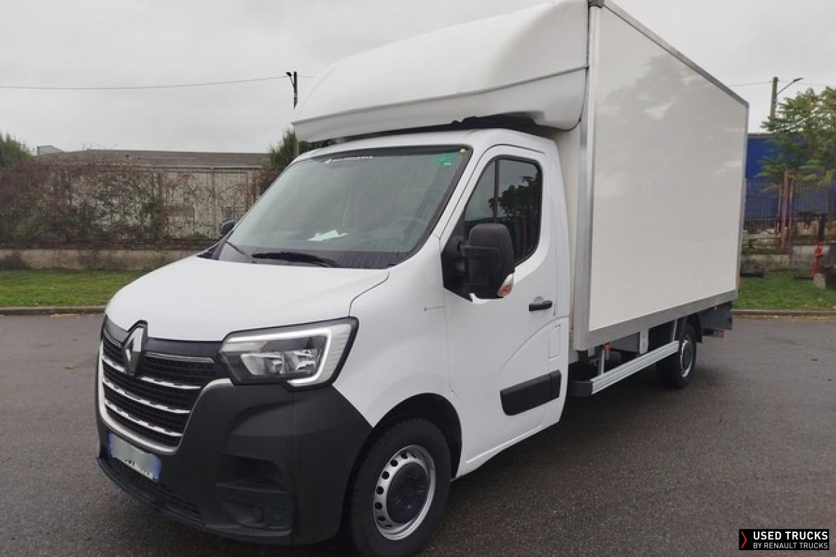 Renault Master 145