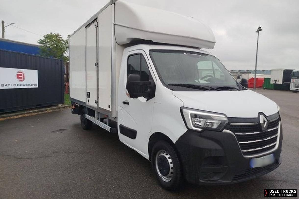 Renault Master 145