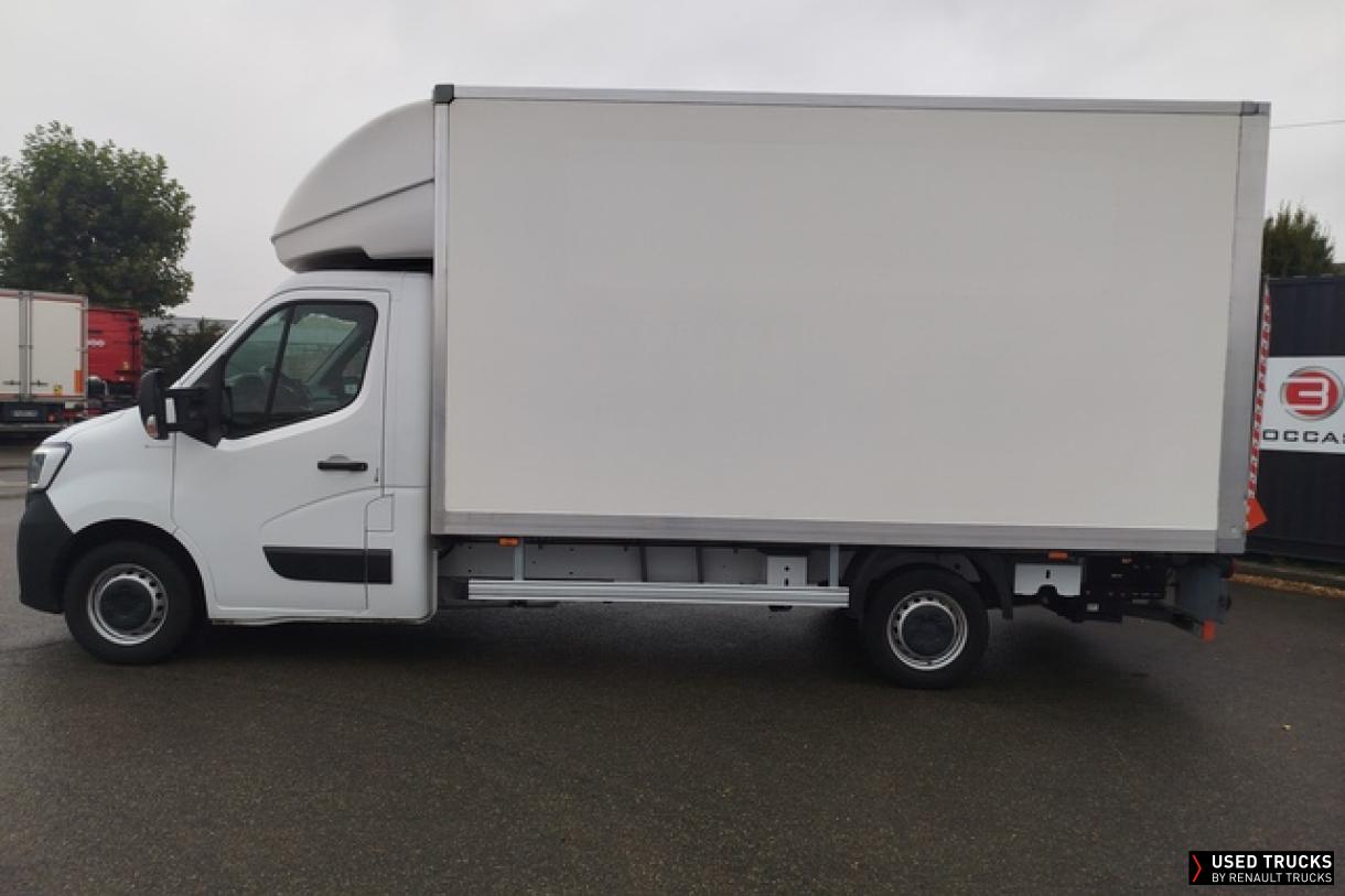 Renault Master 145