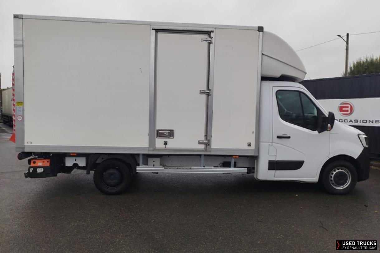 Renault Master 145