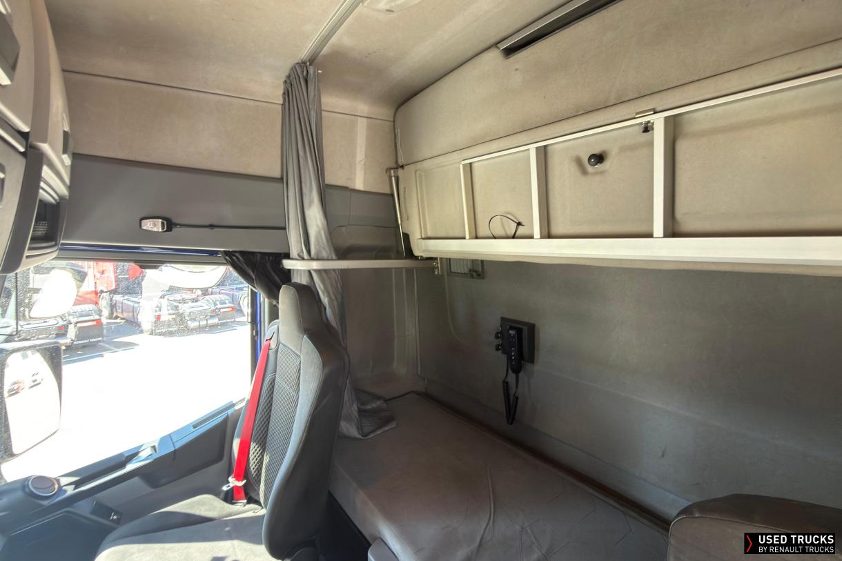 Renault Trucks T 520