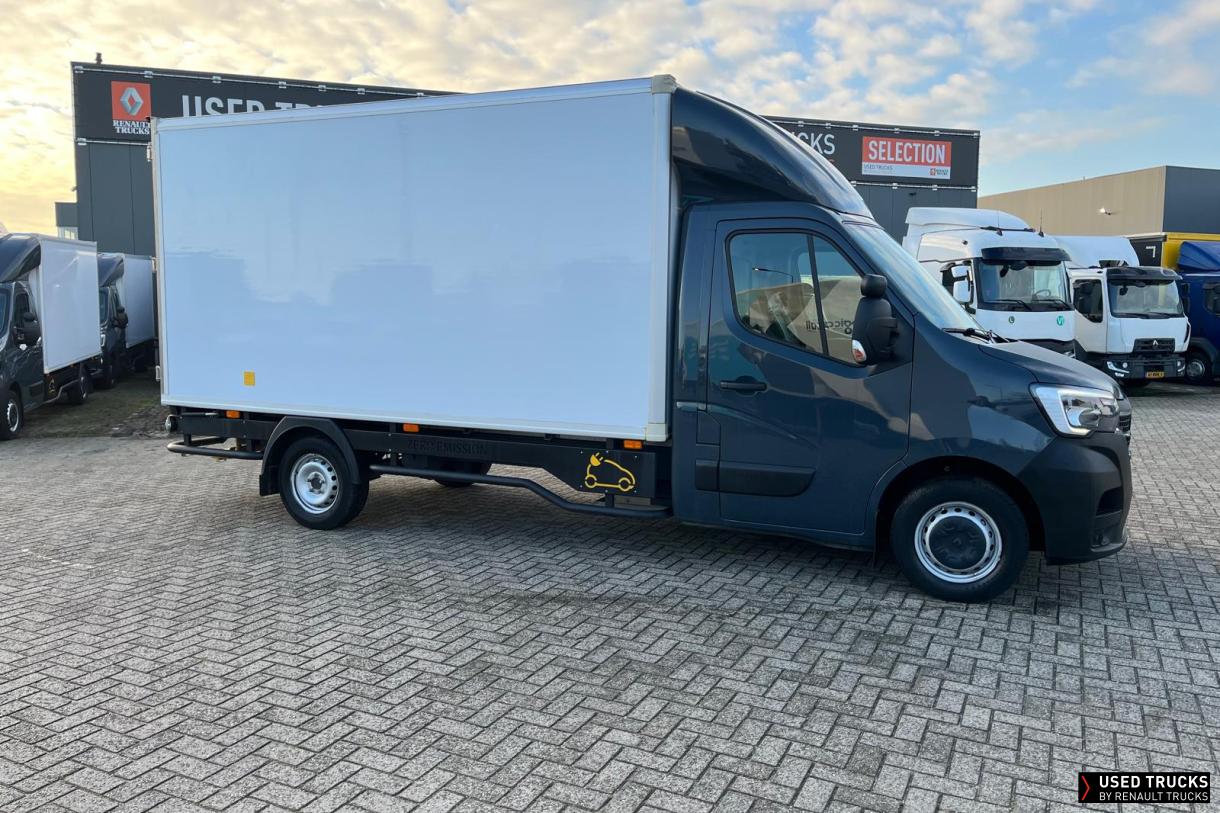 Renault Trucks Master 76