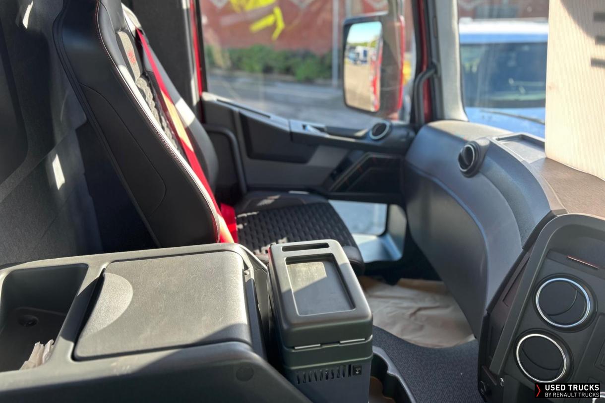 Renault Trucks C Cab 2.5 440