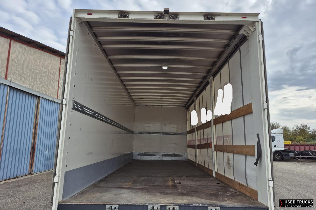 Renault Trucks D 250