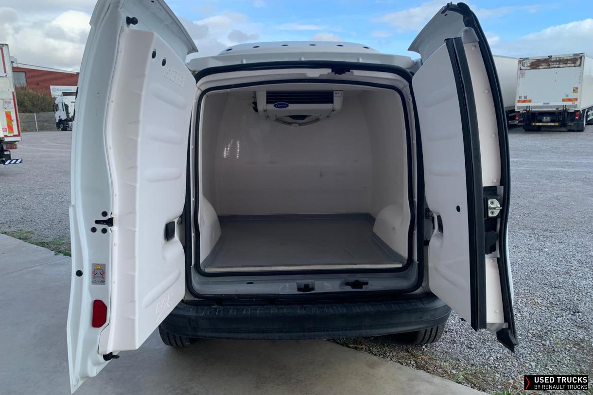 Renault Trucks Kangoo 75