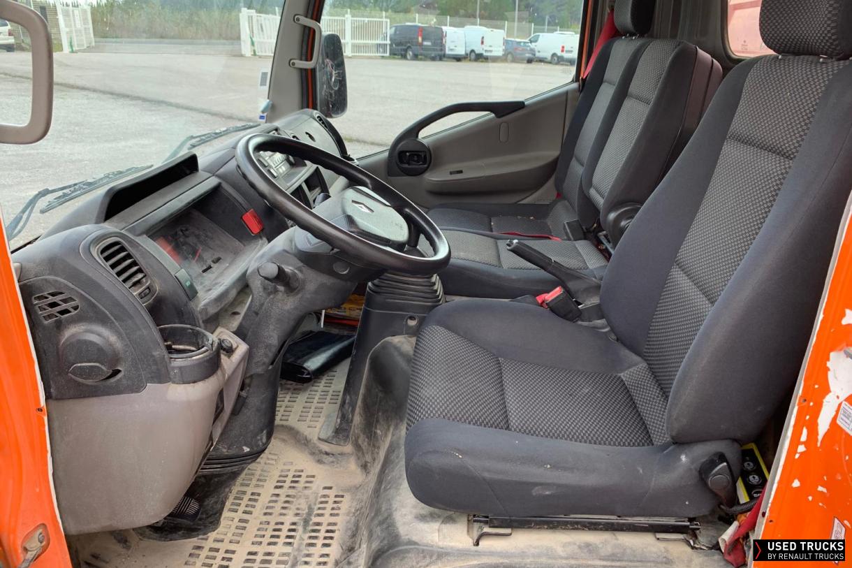 Renault Trucks Maxity 130