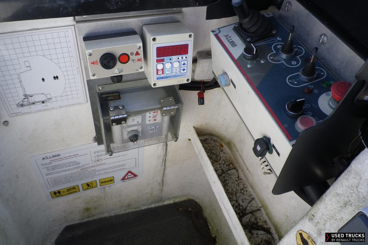 Renault Trucks Master 130