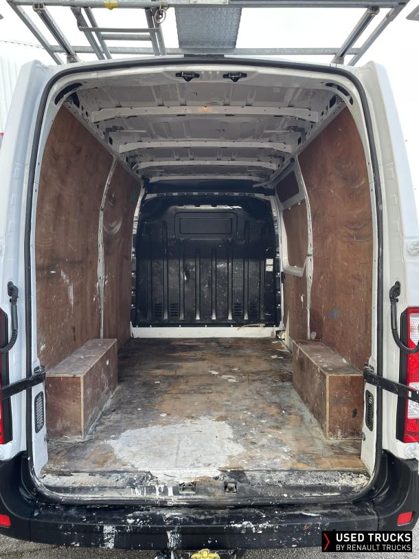 Renault Trucks Master 130