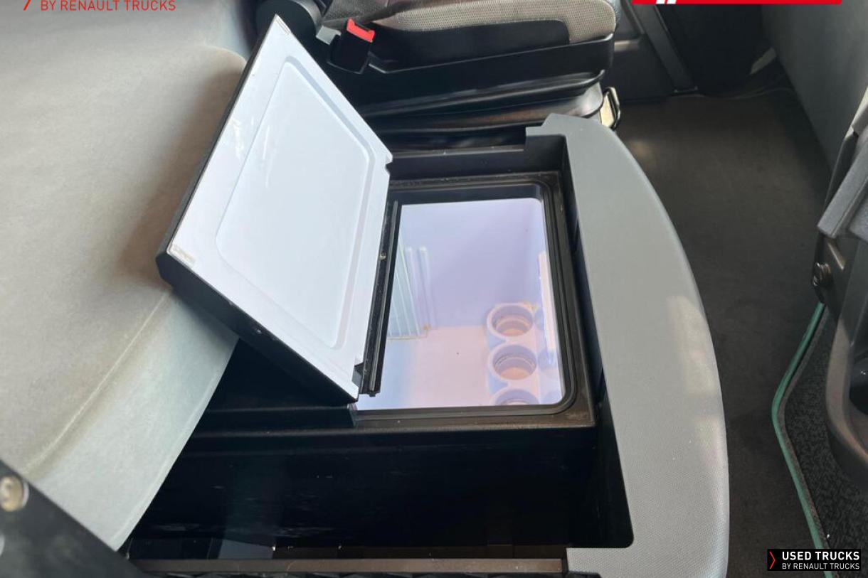 Renault Trucks T High 520