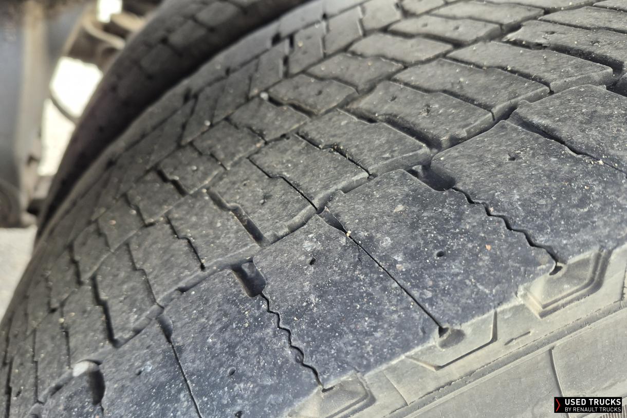 Renault Trucks T 480