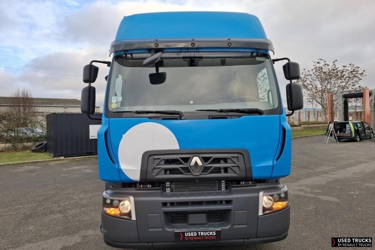 Renault Trucks D Wide 320