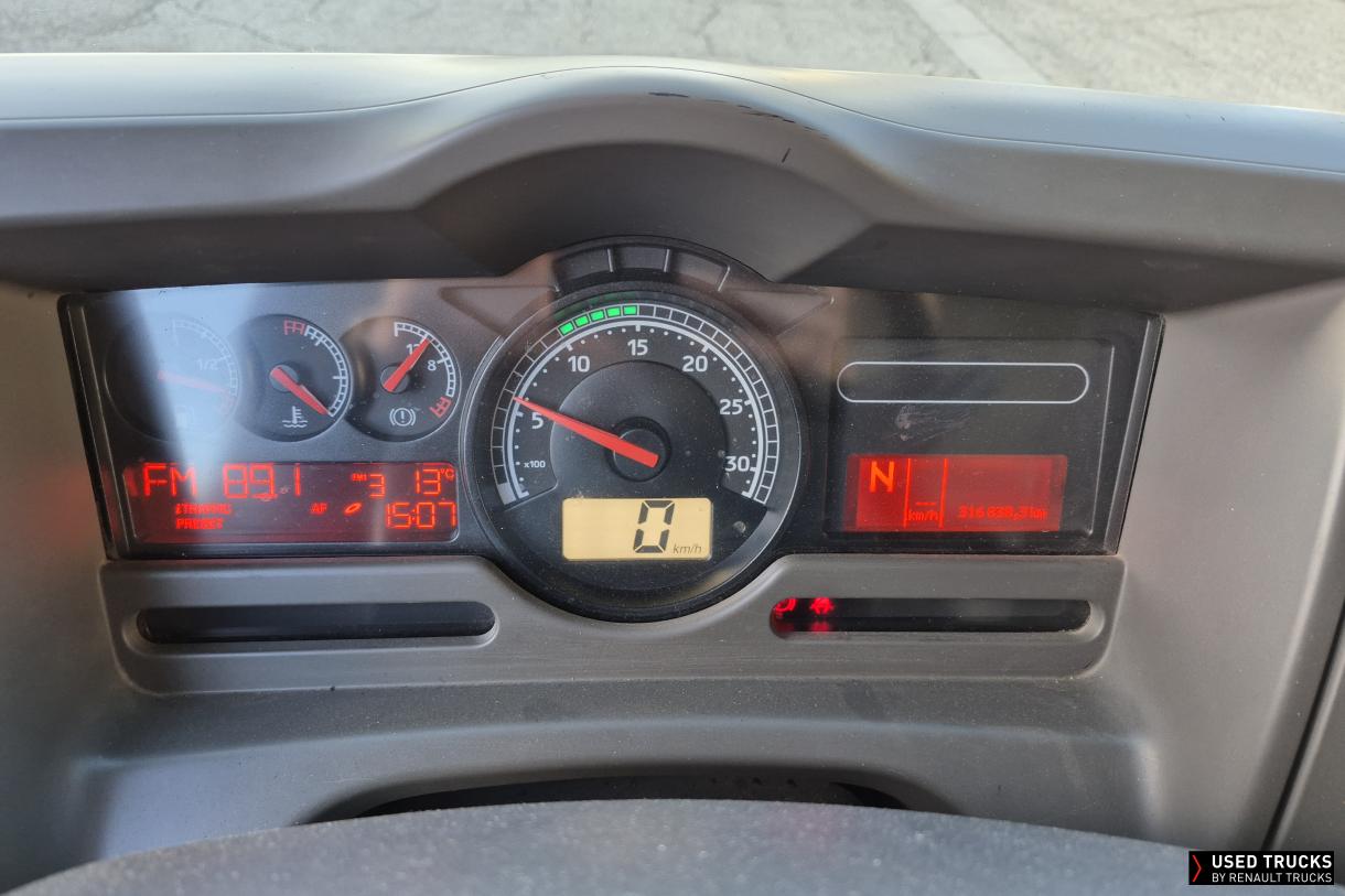 Renault Trucks Premium Distribution 380