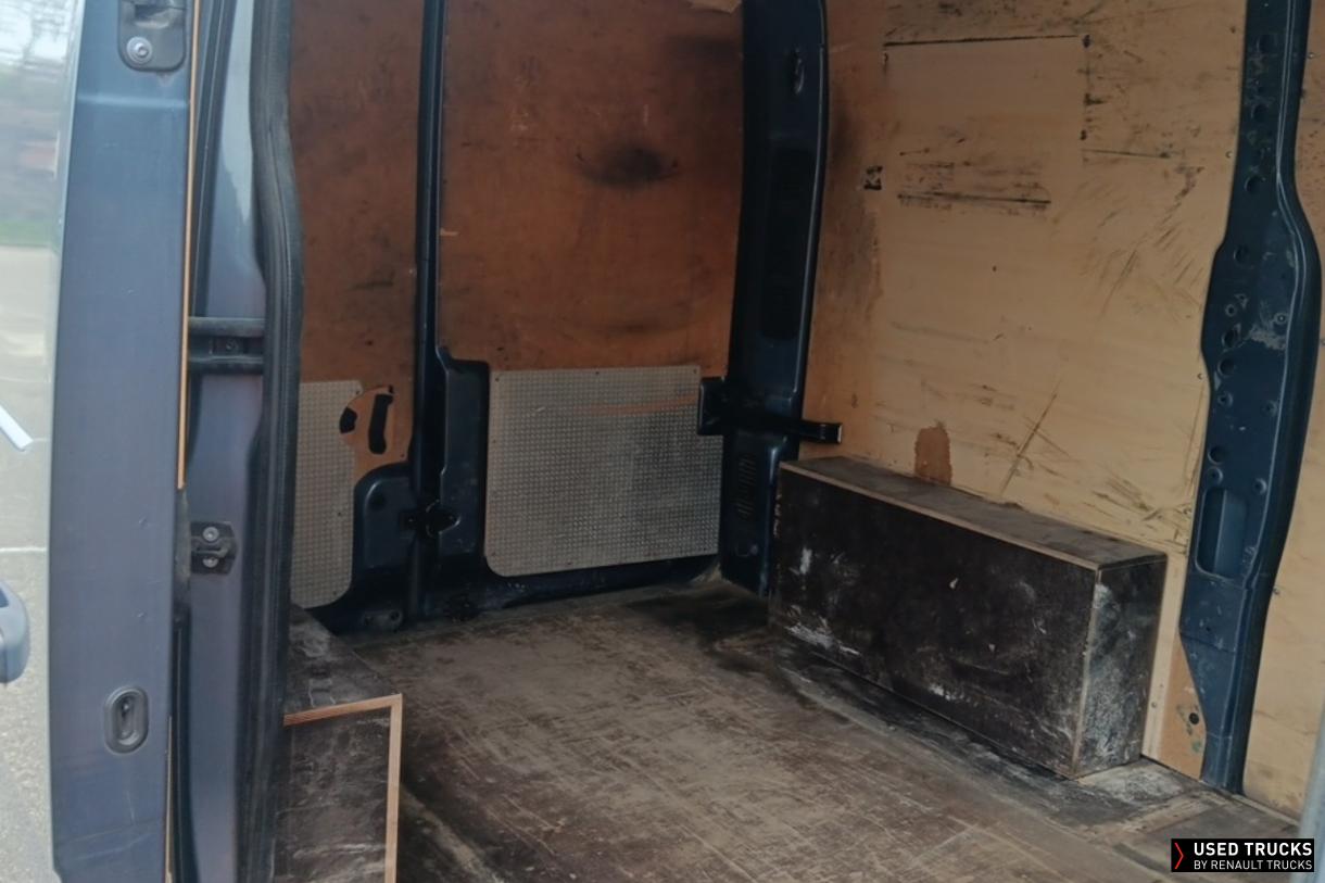 Renault Trucks Master 180