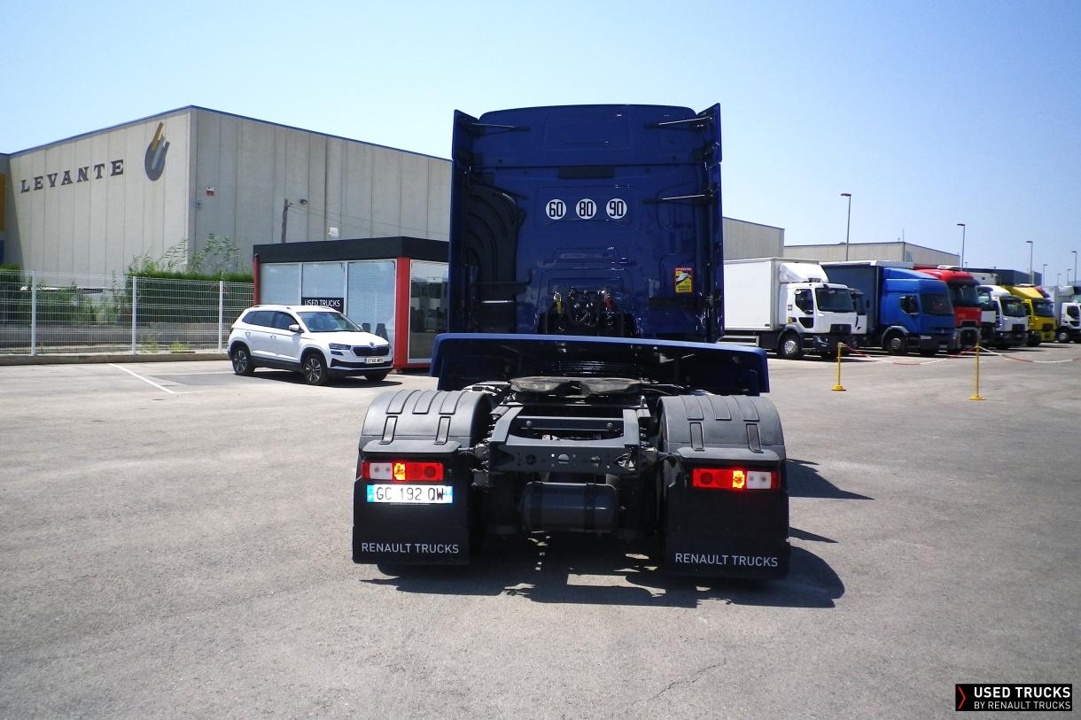 Renault Trucks T 440