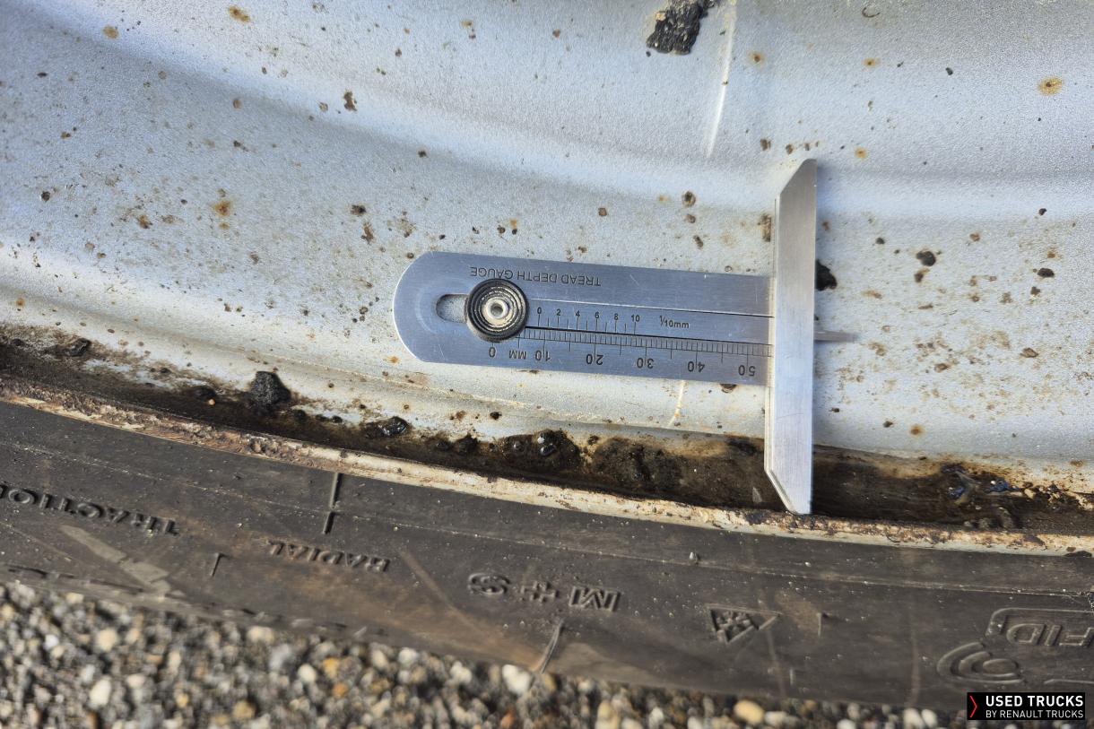 Renault Trucks C 440