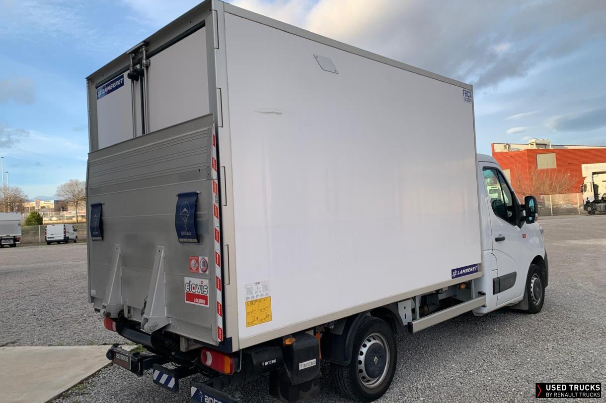Renault Trucks Master 145