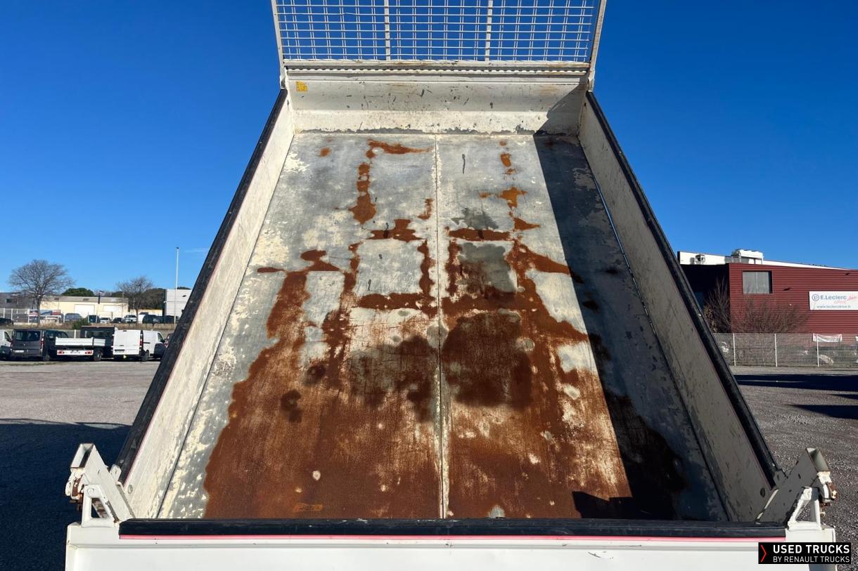 Renault Trucks Master 145